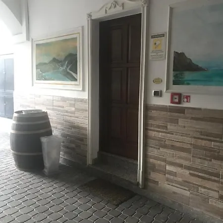 马丁酒店 酒店