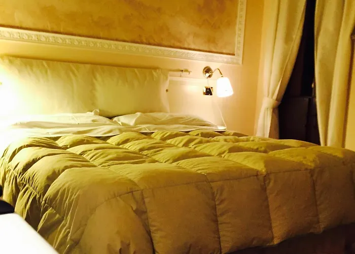 Martin Hotel